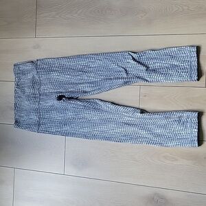 NWOT Lululemon Wunder Under Crop 21”High Rise Grey Size 4